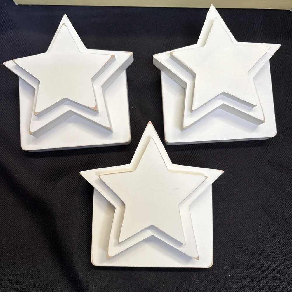 Pottery Barn Kids Star Quilt Clips Hooks Set of 3 White 3866696 NIB